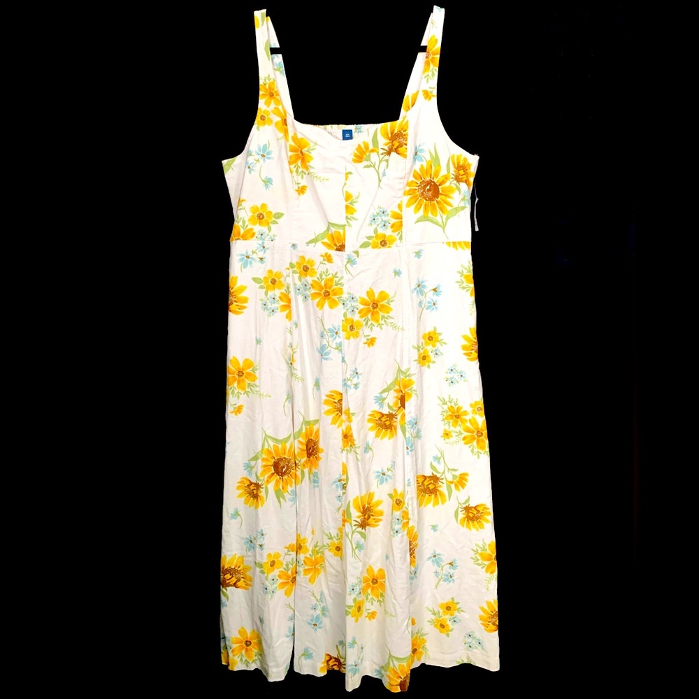 Old Navy White Maxi Dress with Yellow Floral Print - Picture 3 of 10